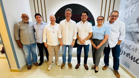 Hospital e Maternidade Santa Isabel recebe visita do senador Rogério Carvalho e apresenta avanços na pediatria