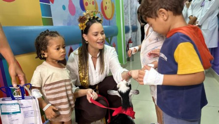 Bode Zé Leandro leva alegria as crianças no Hospital e Maternidade Santa Isabel